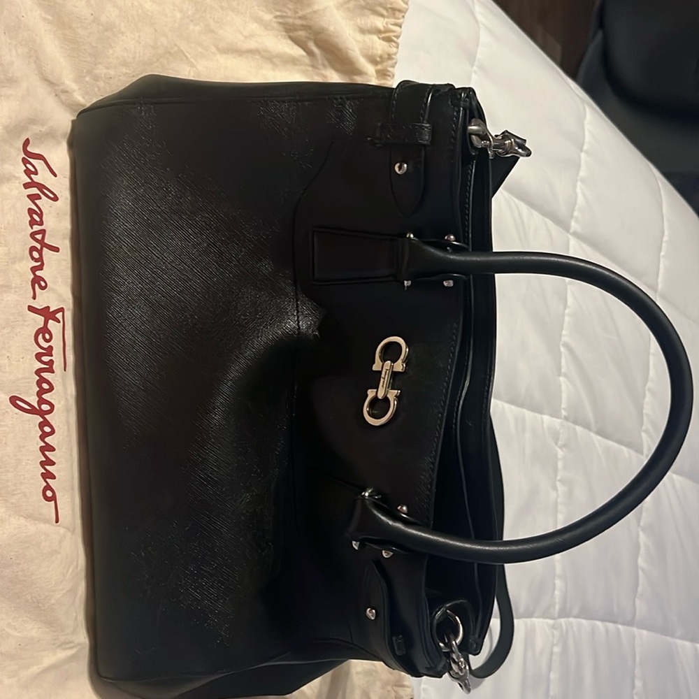 Salvatore Ferragamo Pre-Owned Bag Black Made in Italy  good condition